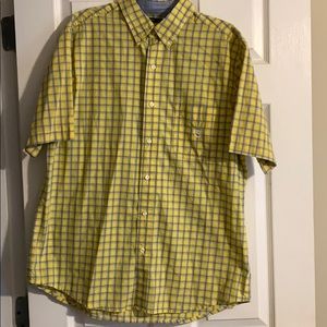 Chaps shirt sleeve button up shirt